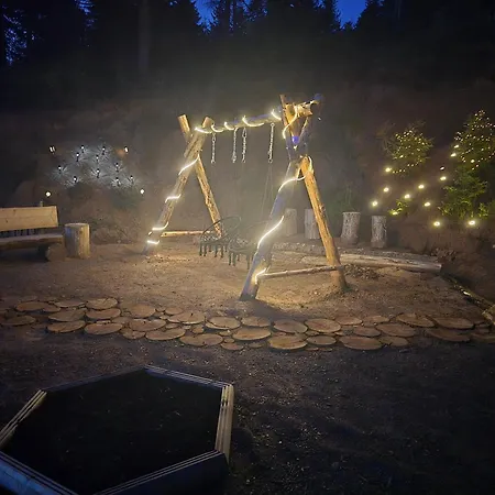 Vakantiehuis Vikendica Marija *